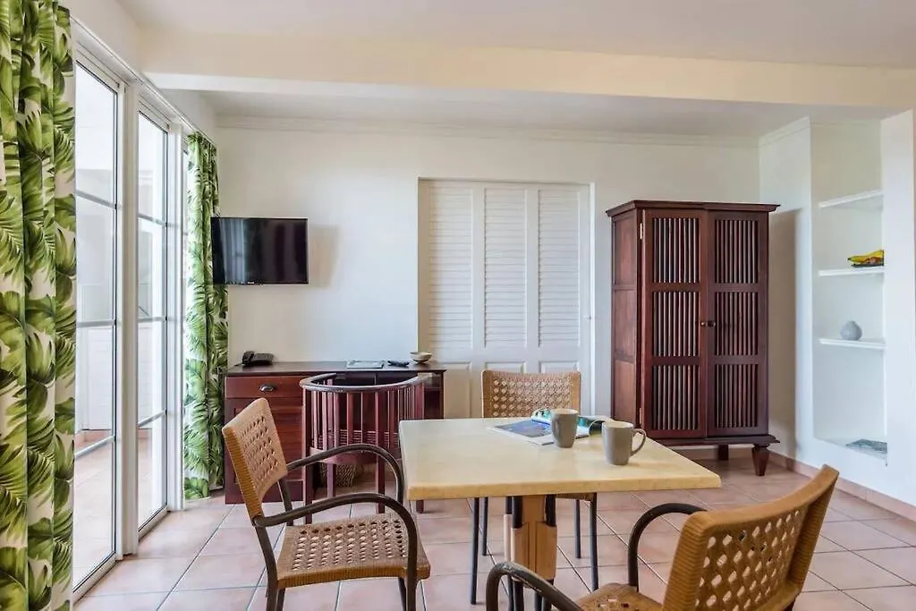 New ! 3 Pieces Avec Piscine Et Plage Accessibles A Pieds Sainte-Luce Martinique
